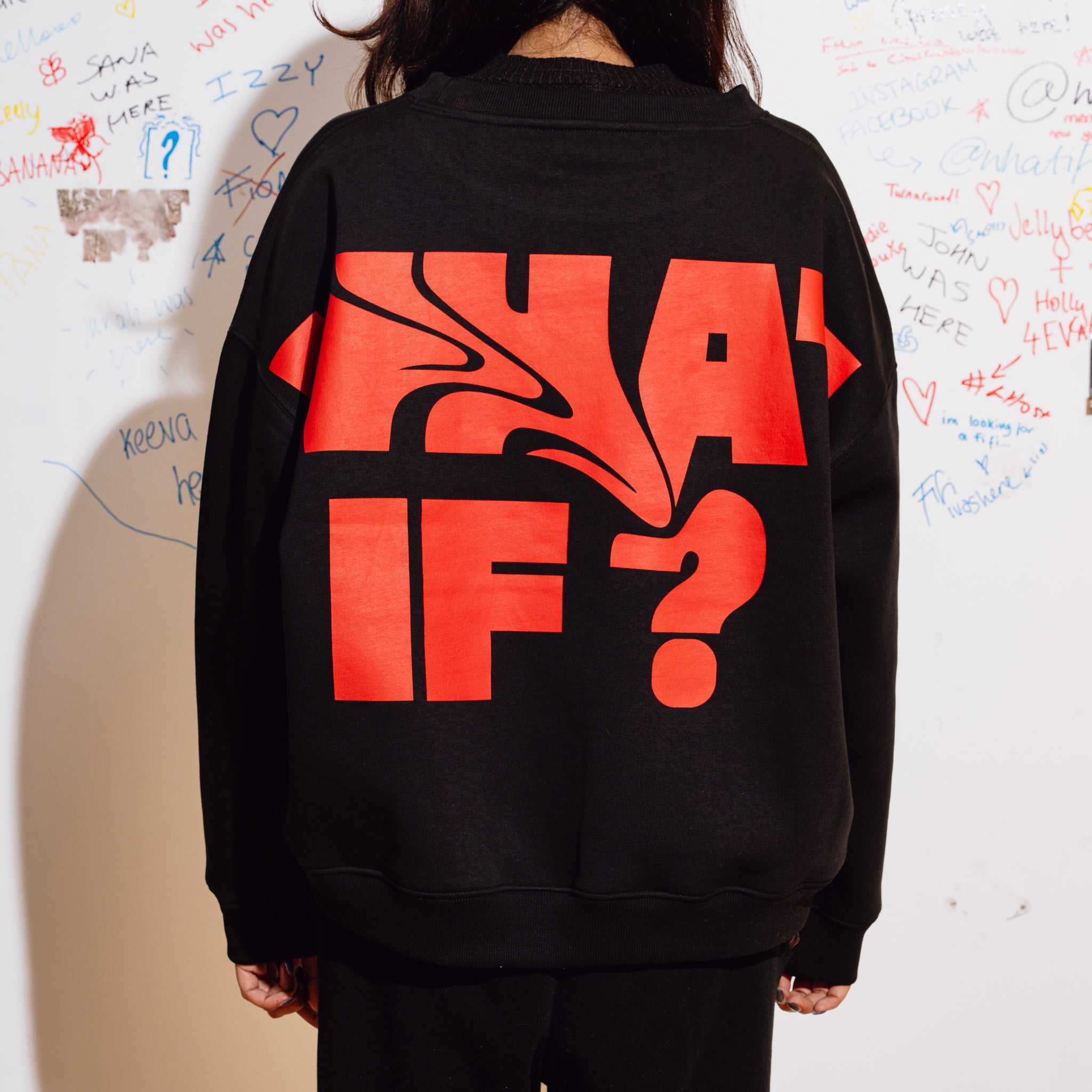 BLACK & RED SWEATSHIRT